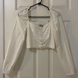 White crop top blouse from Stradivarius